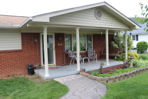 219 Eagle Bluff Rd, Jacksboro, TN 37757 photo 13