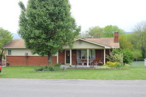 219 Eagle Bluff Rd, Jacksboro, TN 37757 photo 3