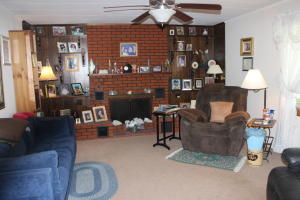 219 Eagle Bluff Rd, Jacksboro, TN 37757 photo 14