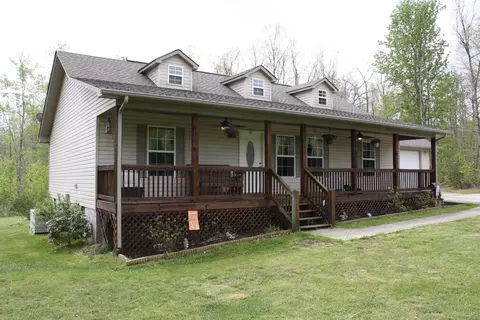 1392 Pilgrim Dr, Grimsley, TN 38565 photo 2