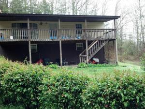 603 Summit Dr, Oneida, TN 37841 photo 1