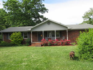 39 Dixie Ln, Middlesboro, KY 40965 photo 1