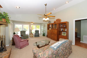283 Laurel Rd, Townsend, TN 37882 photo 3