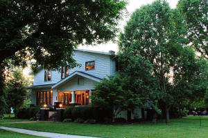 1002 Gloucester Ave, Middlesboro, KY 40965 photo 1