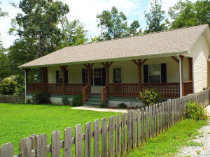 220 Frontier Dr, Grimsley, TN 38565 photo 2