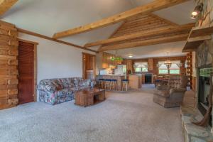 297 Turtle Pointe Rd, Bean Station, TN 37708 photo 4