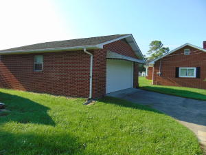 1202 Eagle Bend Rd, Clinton, TN 37716 photo 5