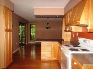 501 H C Smith Rd, Oneida, TN 37841 photo 5