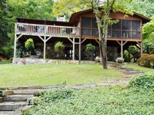 357 Half Moon Cir, Spring City, TN 37381 photo 6