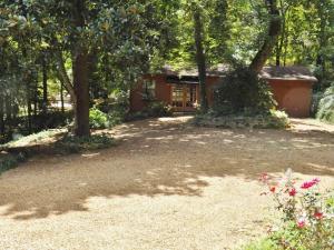 357 Half Moon Cir, Spring City, TN 37381 photo 18