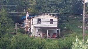 8733 Heiskell Rd, Powell, TN 37849 photo 1