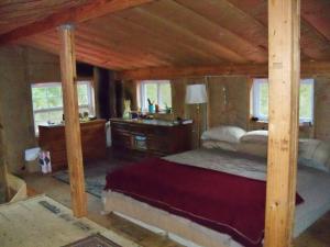208 Anthony Rd, Sunbright, TN 37872 photo 9