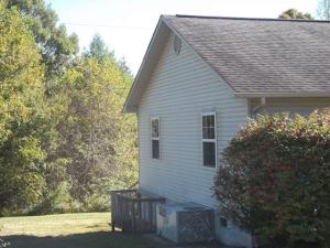 1750 Litton Rd, Oneida, TN 37841 photo 3