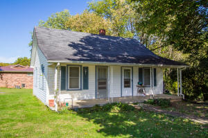 324 Front St, Luttrell, TN 37779 photo 1
