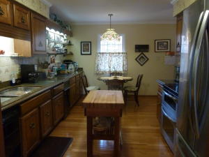 7908 Castlecomb Rd, Powell, TN 37849 photo 9