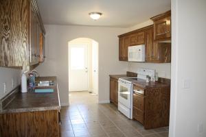 858 Buffalo Tr, Clarkrange, TN 38553 photo 2