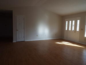 1224 Franklin Loop, Clarkrange, TN 38553 photo 5
