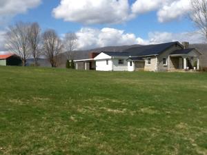 514 Gibson Station Rd, Ewing, VA 24248 photo 6