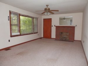 2006 Loop Rd, La Follette, TN 37766 photo 9