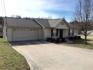 6246 Hugh Willis Rd, Powell, TN 37849 photo 1
