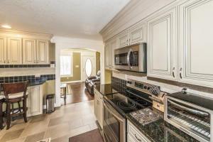 7755 Heiskell Rd, Powell, TN 37849 photo 12