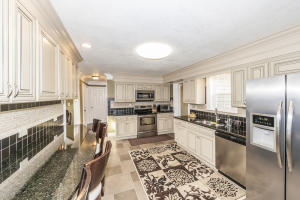 7755 Heiskell Rd, Powell, TN 37849 photo 8