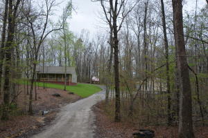 552 Robs Rd, Grimsley, TN 38565 photo 3