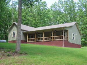 552 Robs Rd, Grimsley, TN 38565 photo 2