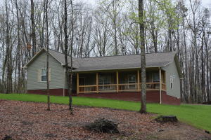 552 Robs Rd, Grimsley, TN 38565 photo 1