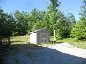 638 Robs Rd, Grimsley, TN 38565 photo 7