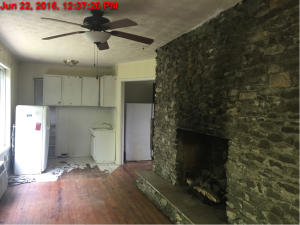 504 W Doncaster Ave, Middlesboro, KY 40965 photo 9