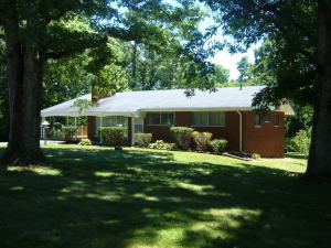 1977 W 3rd Ave, Oneida, TN 37841 photo 1