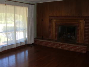 1977 W 3rd Ave, Oneida, TN 37841 photo 3