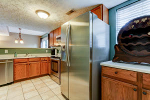 2106 Ember Brook Ln, Powell, TN 37849 photo 6