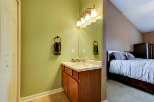 2106 Ember Brook Ln, Powell, TN 37849 photo 13