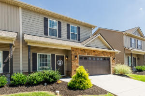 2408 Talbott Way, Powell, TN 37849 photo 2