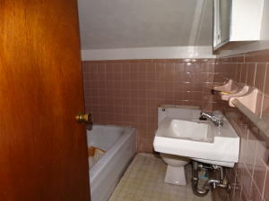 202 S 10th St, Middlesboro, KY 40965 photo 2