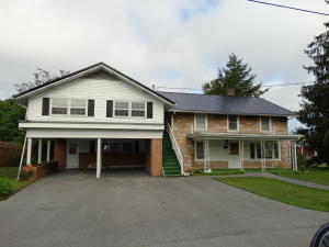 202 S 10th St, Middlesboro, KY 40965 photo 1