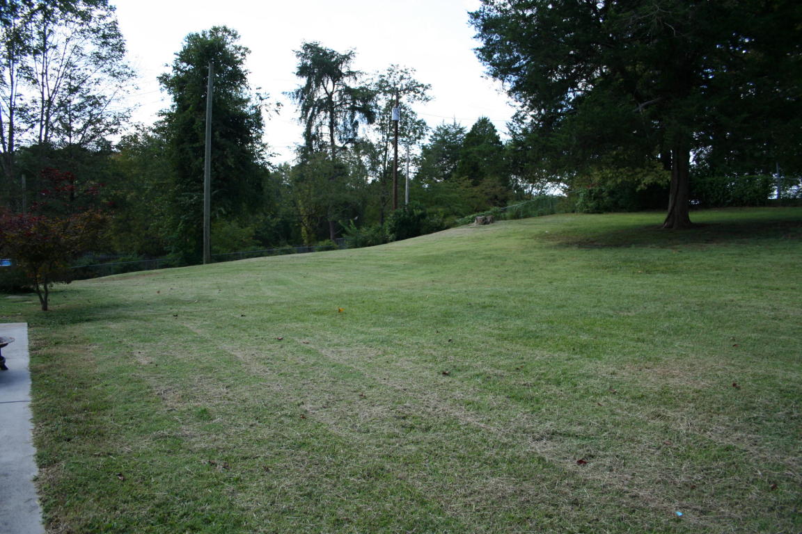 325 Irwin Rd, Powell, TN 37849 photo 33