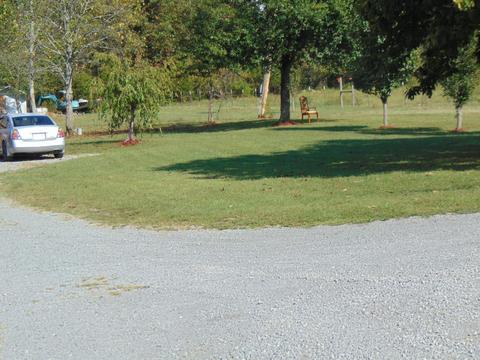 223 Cadle Ln, Harrogate, TN 37752 photo 3