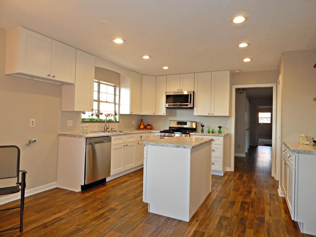 527 E Cunningham St, Alcoa, TN 37701 photo 12