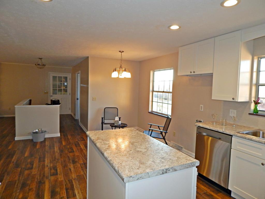 527 E Cunningham St, Alcoa, TN 37701 photo 13