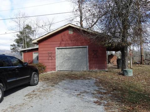 455 Nash Mill Rd, Ewing, VA 24248 photo 5