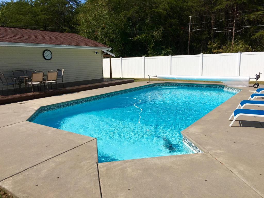 1964 E Wolf Valley Rd, Heiskell, TN 37754 photo 33