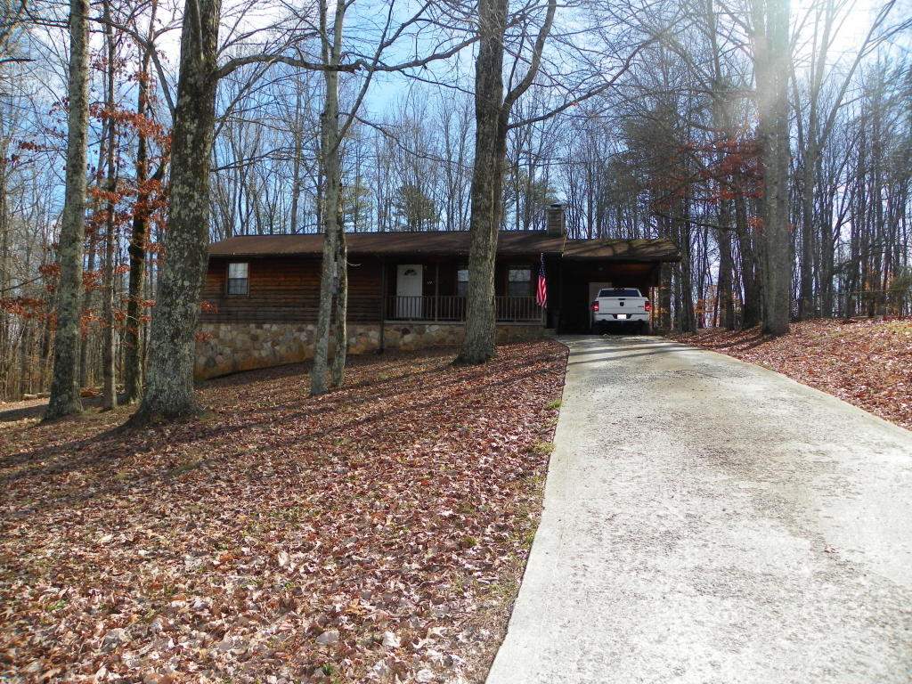 174 White Loop Rd, Clinton, TN 37716 photo 2