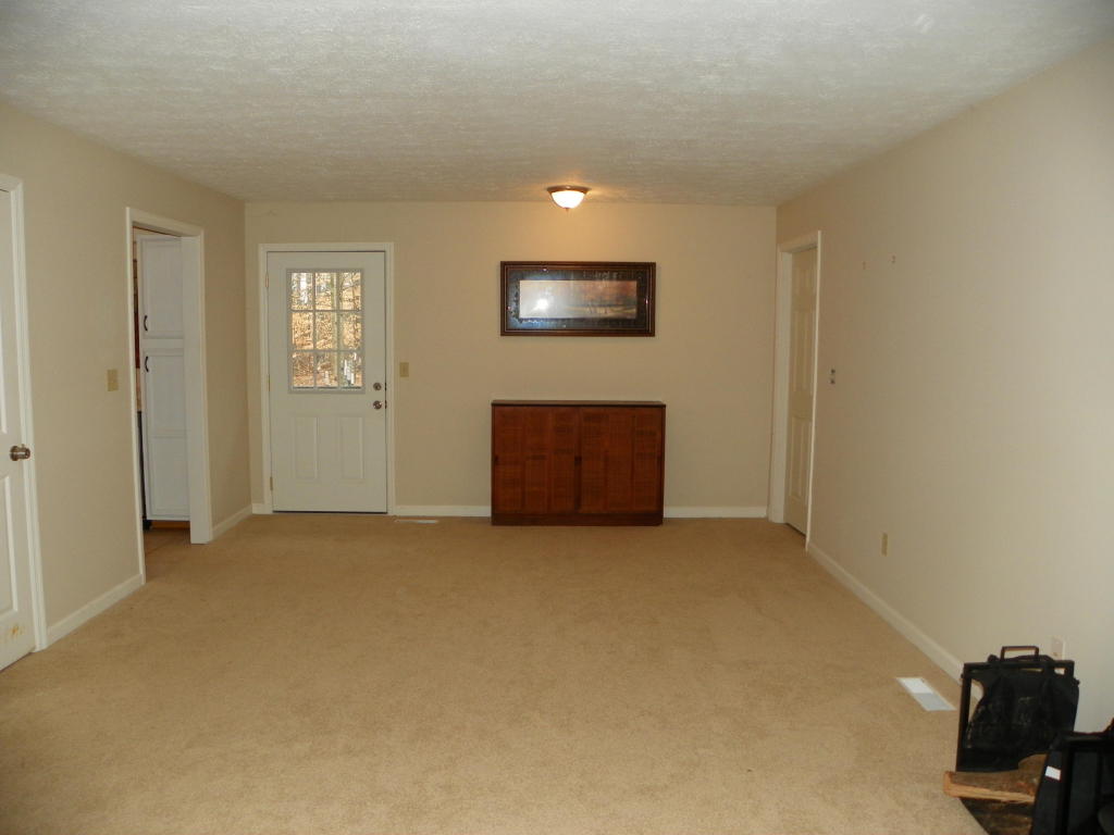 174 White Loop Rd, Clinton, TN 37716 photo 11