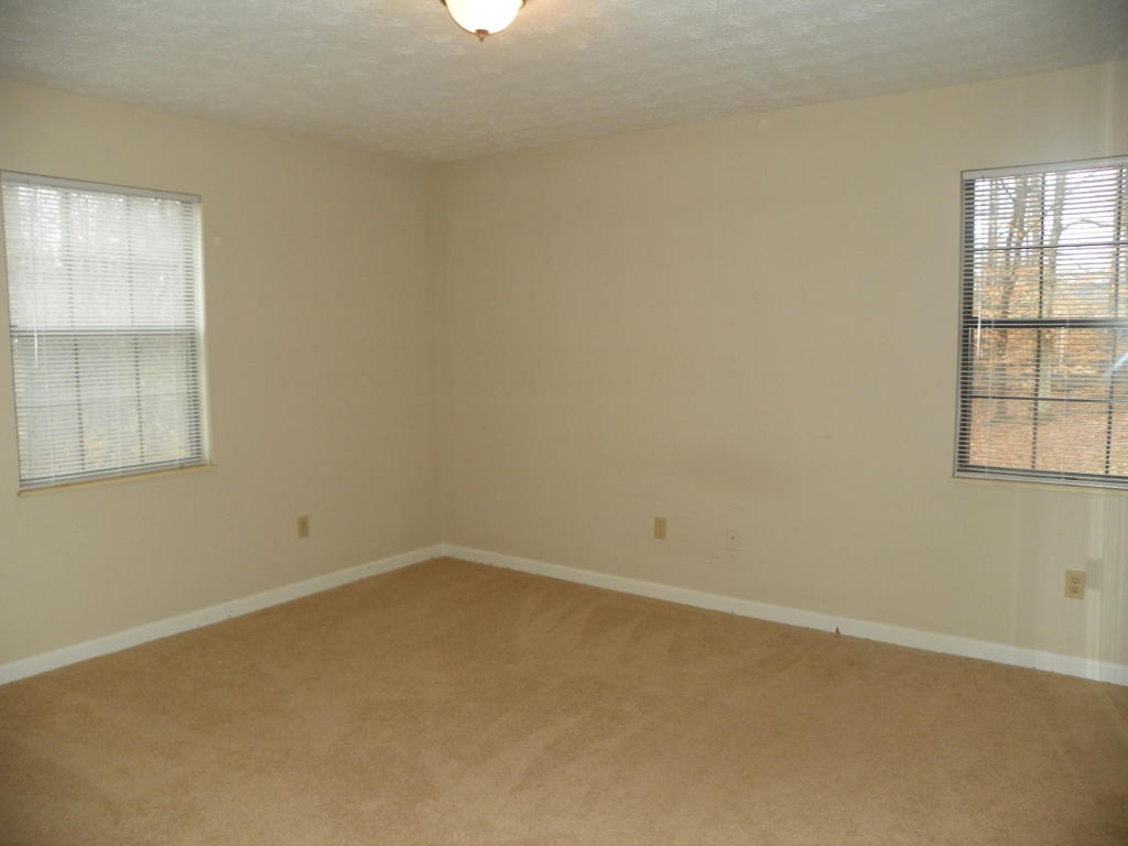 174 White Loop Rd, Clinton, TN 37716 photo 19