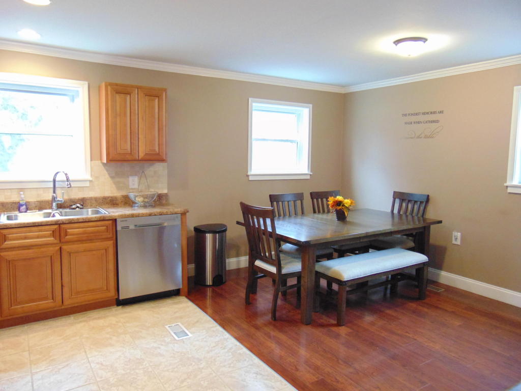178 Moore Ln, Powell, TN 37849 photo 11