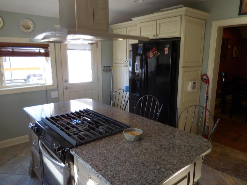 9919 Heiskell Rd, Heiskell, TN 37754 photo 9