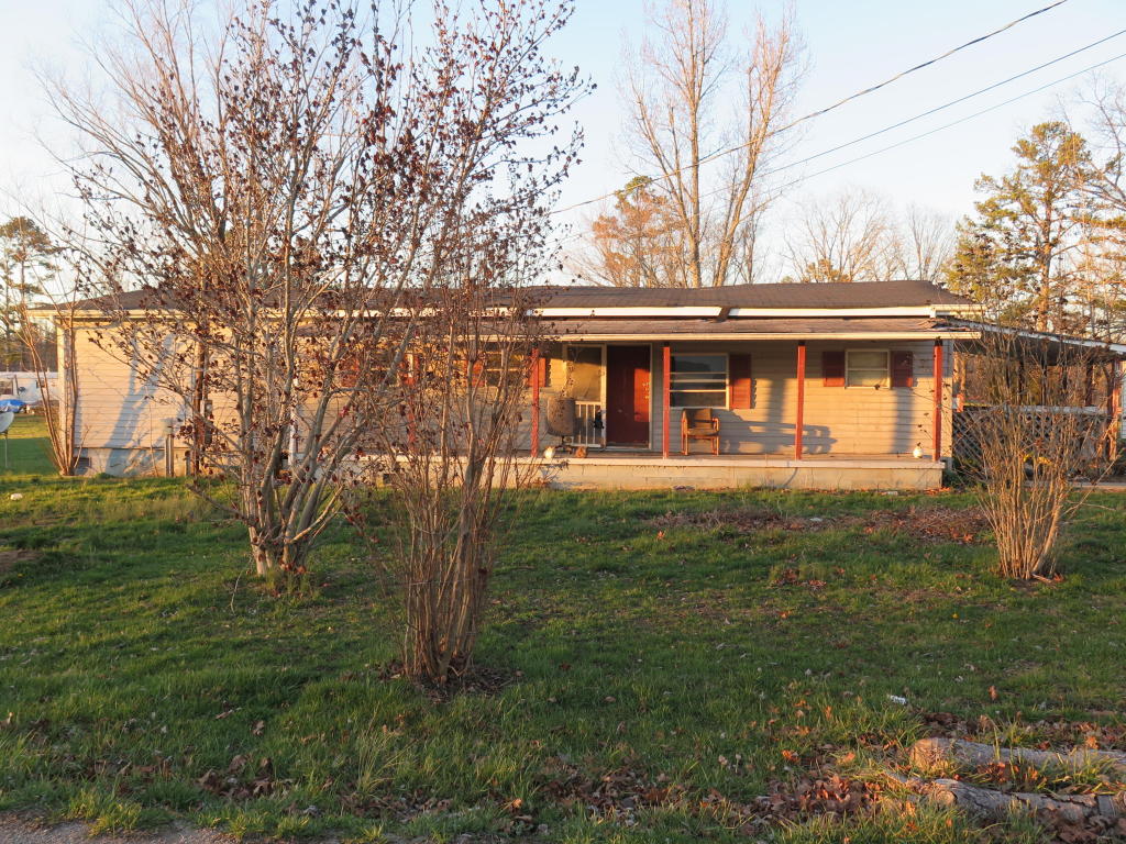 1113 Roberts Loop, Grimsley, TN 38565 photo 2